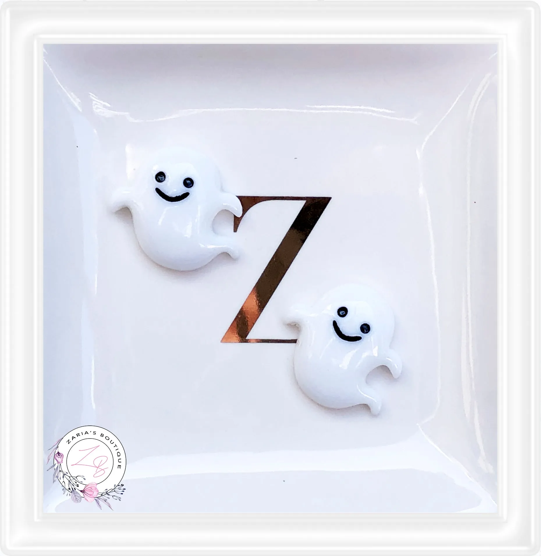⋅ Cute Ghosts ⋅White Flat Back Resin Embellishments ⋅