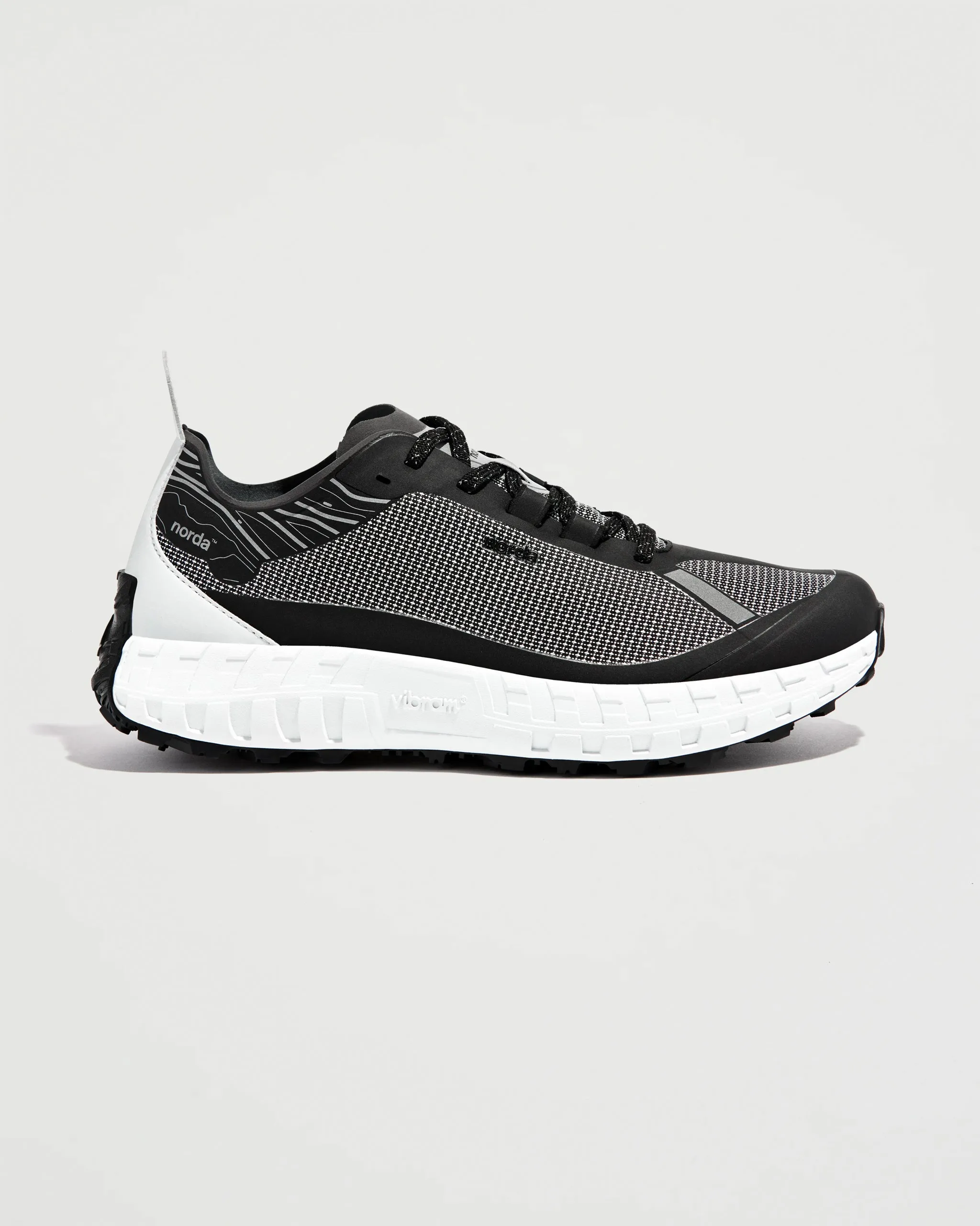 001 Black & White Woven