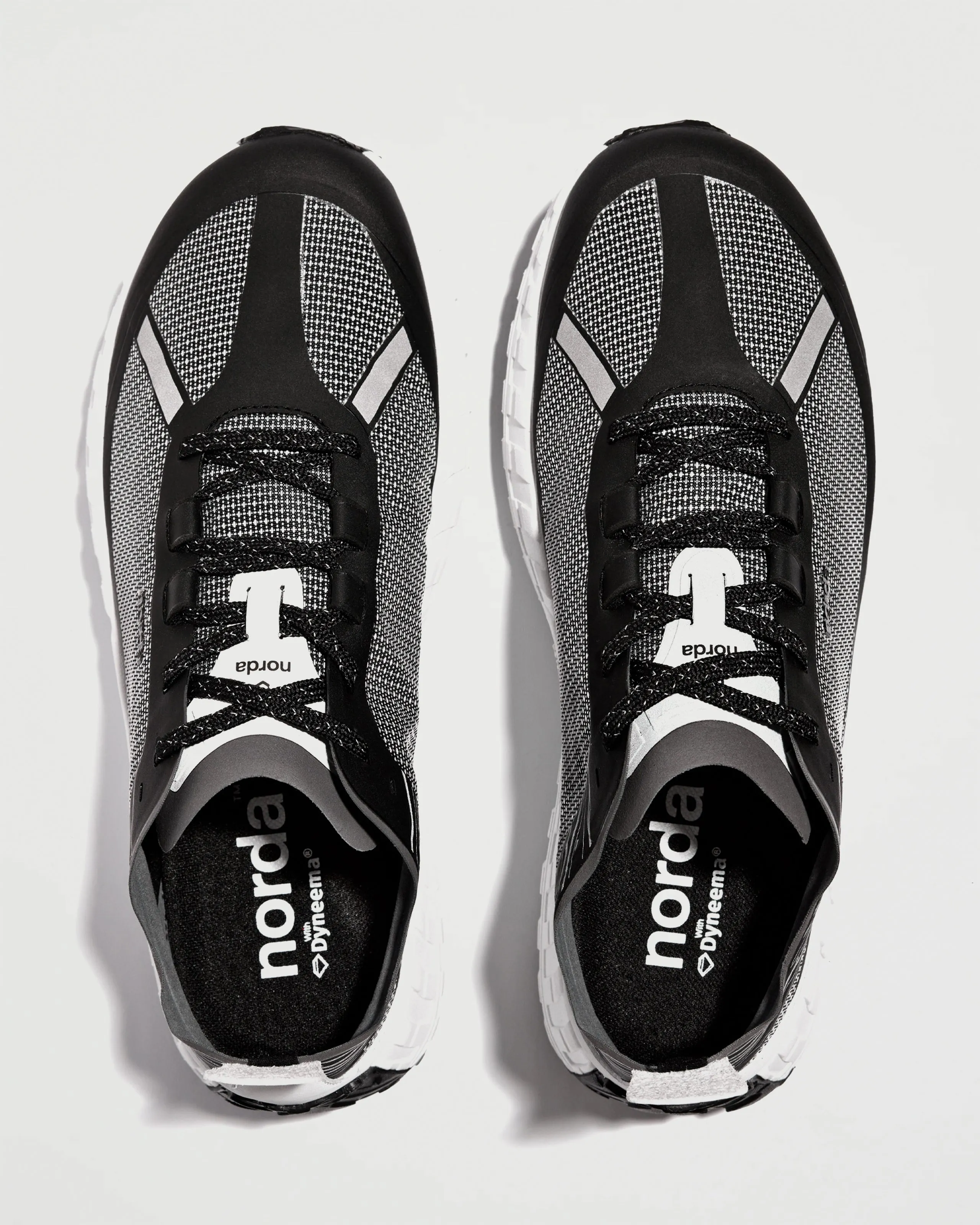 001 Black & White Woven