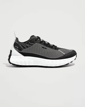 001 Black & White Woven