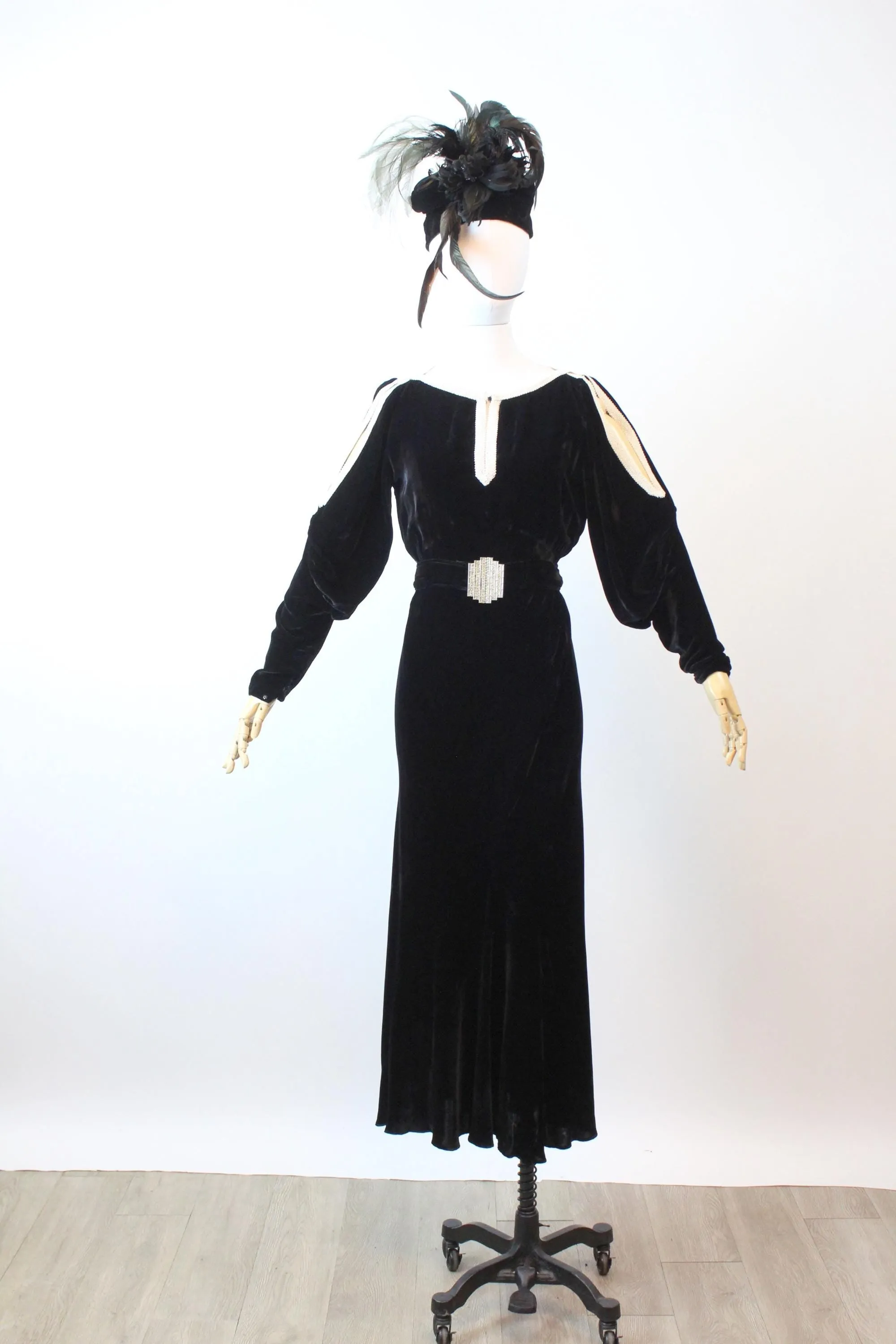 1930s NRA cutout sleeves SILK VELVET dress gown small medium | new fall winter