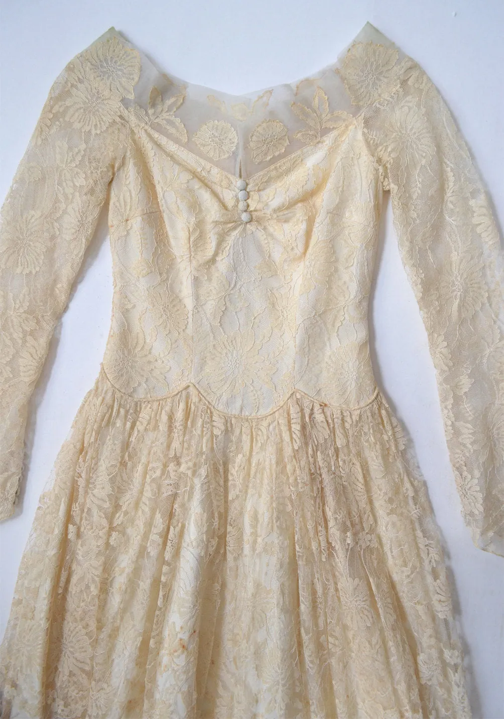 1950s Lace Wedding Gown