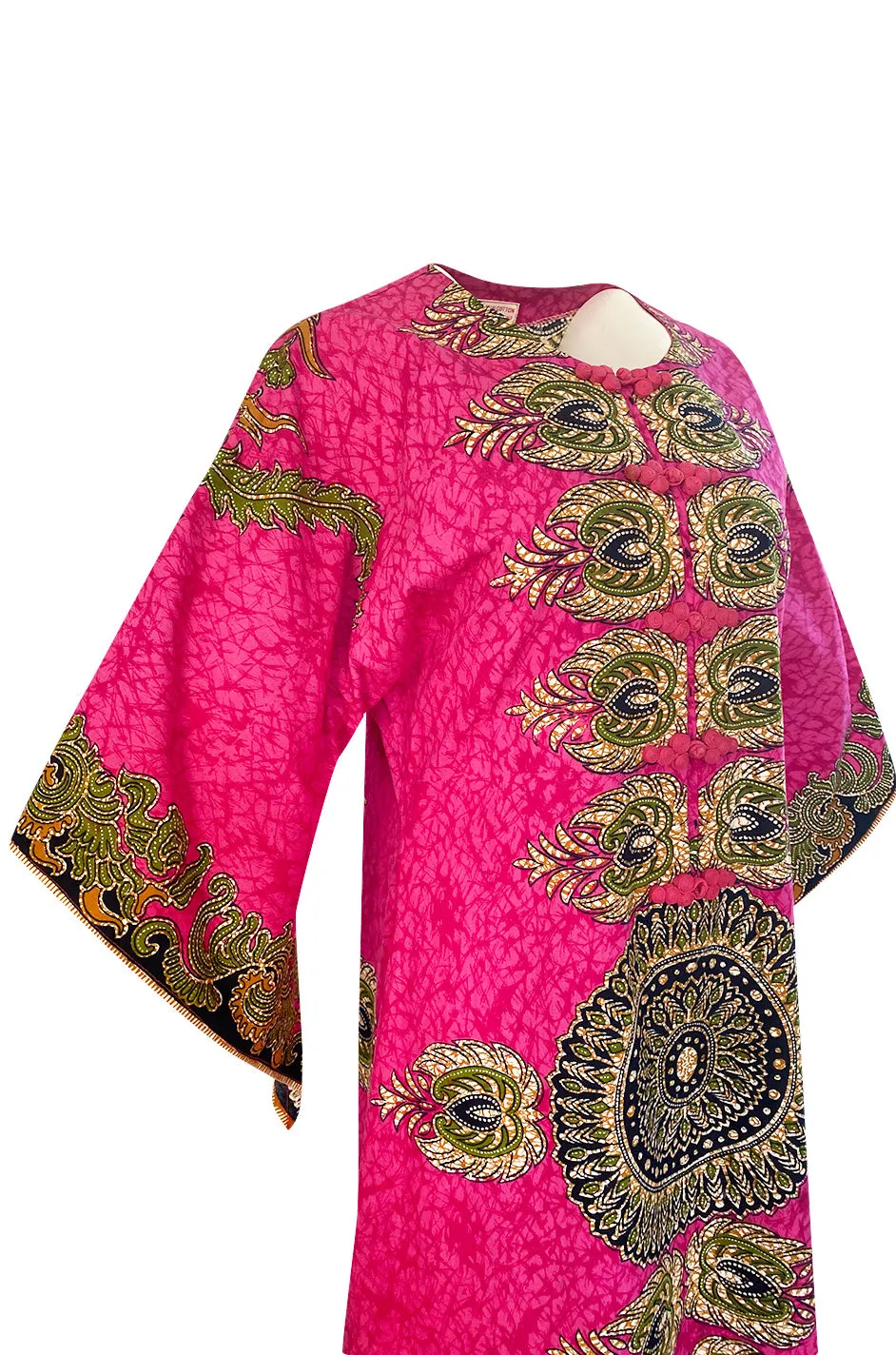 1960s Unlabeled Pink Thai Print Cotton Caftan Dress w Frog Knot Detail