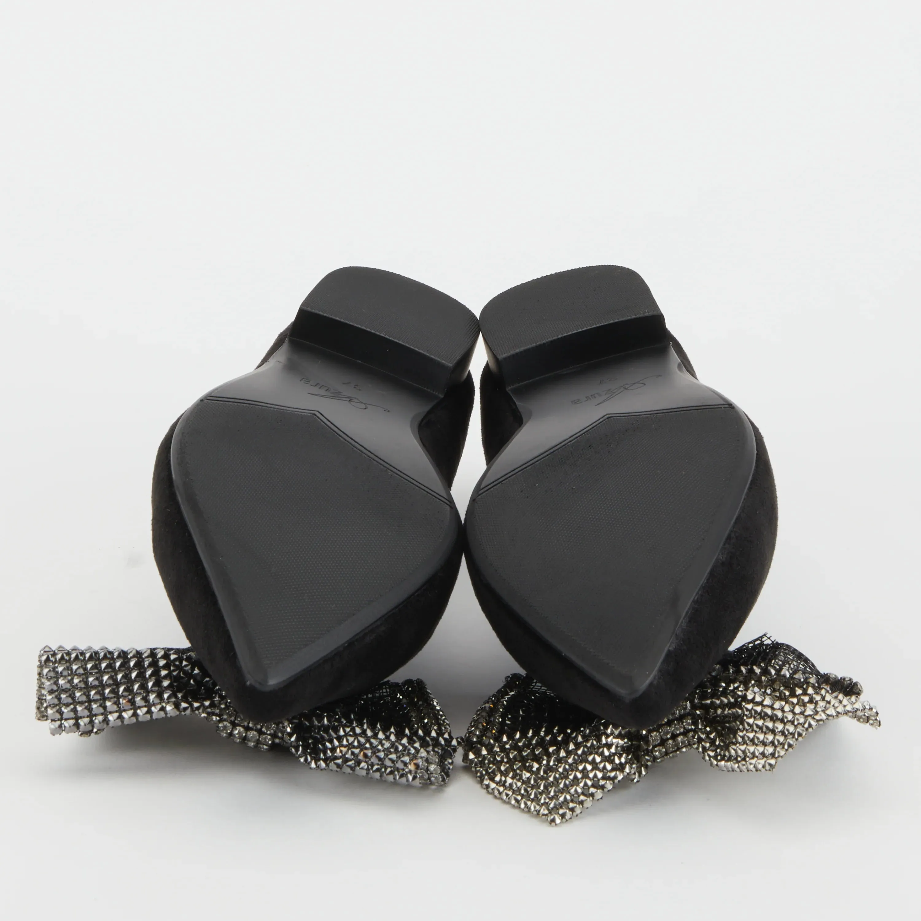 Adularia Bow Flats