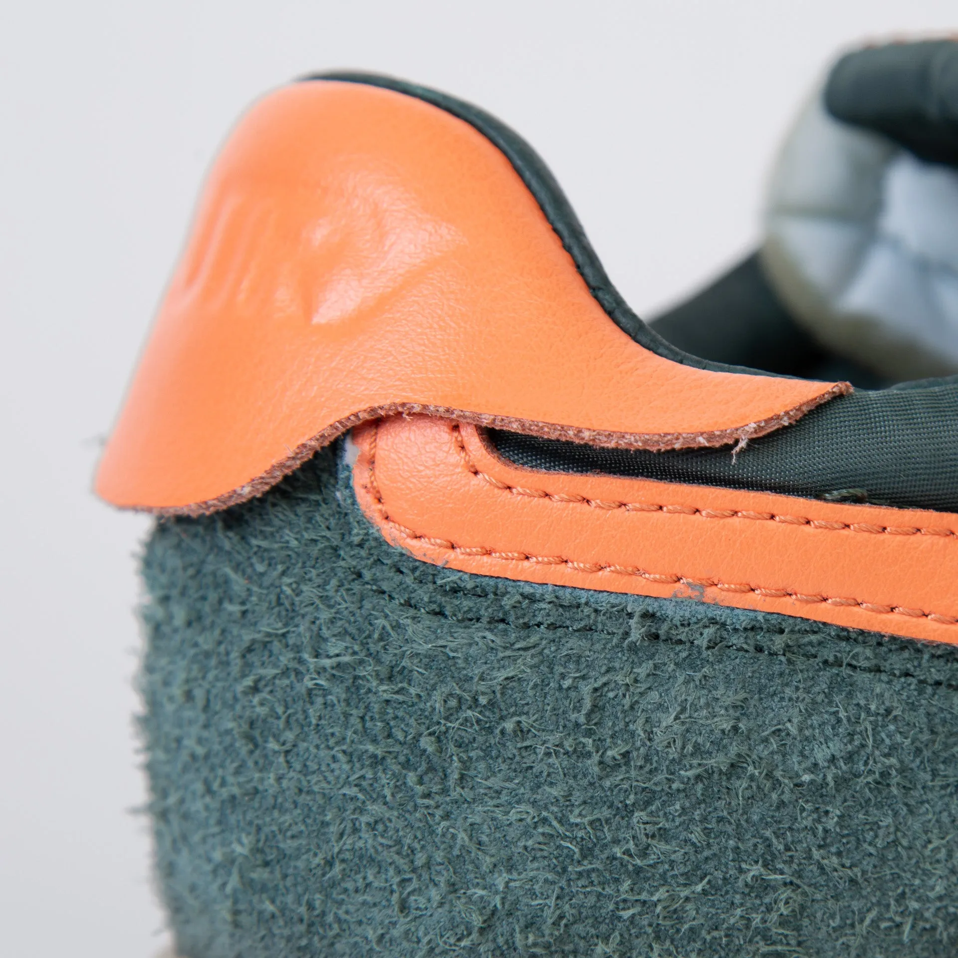 AUTRY SNEAKERS REELWIND WWLM-UT 05