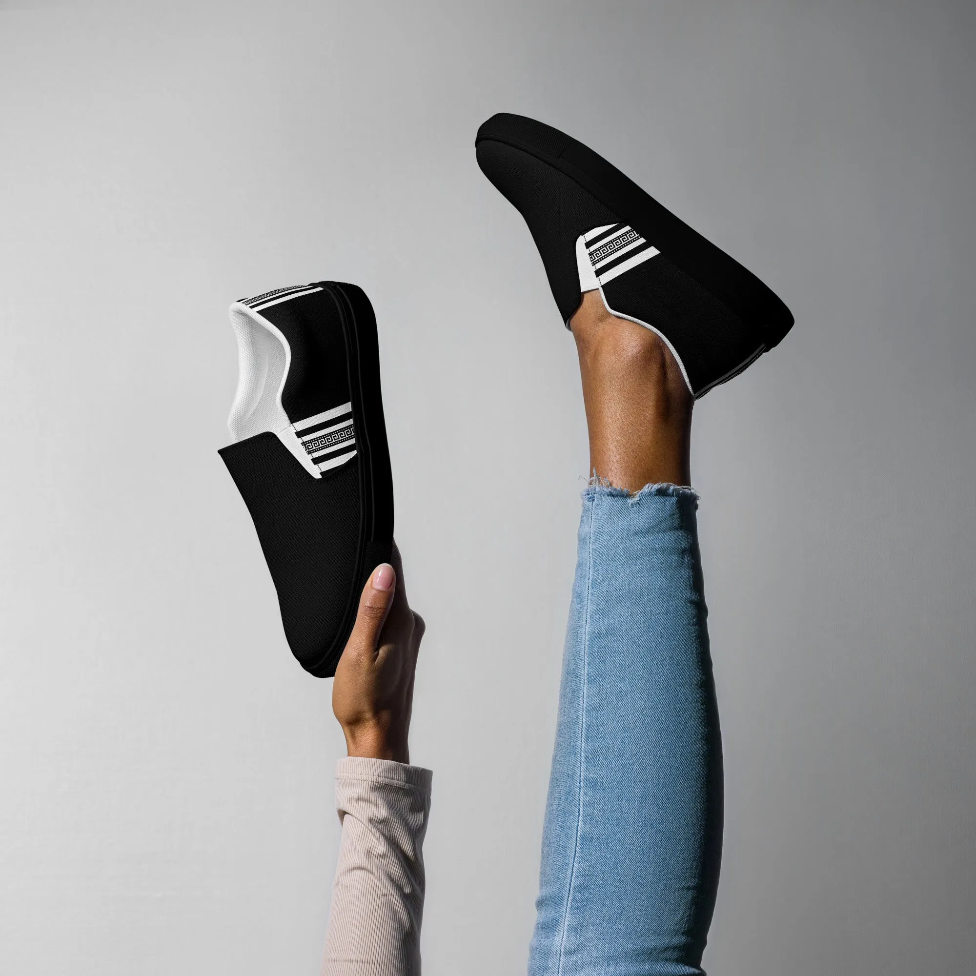 Black White Greek Key Women’s slip-on canvas shoes