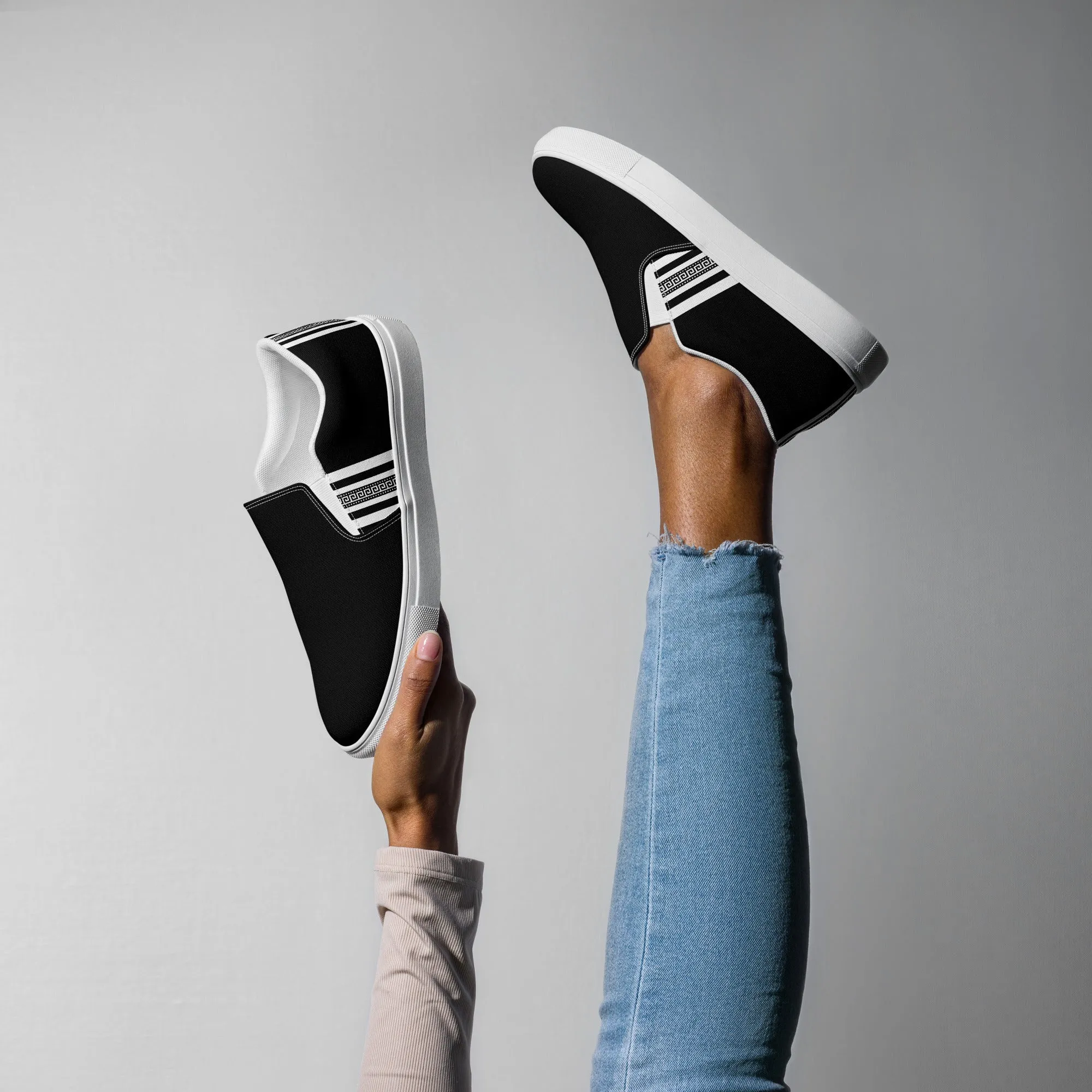 Black White Greek Key Women’s slip-on canvas shoes
