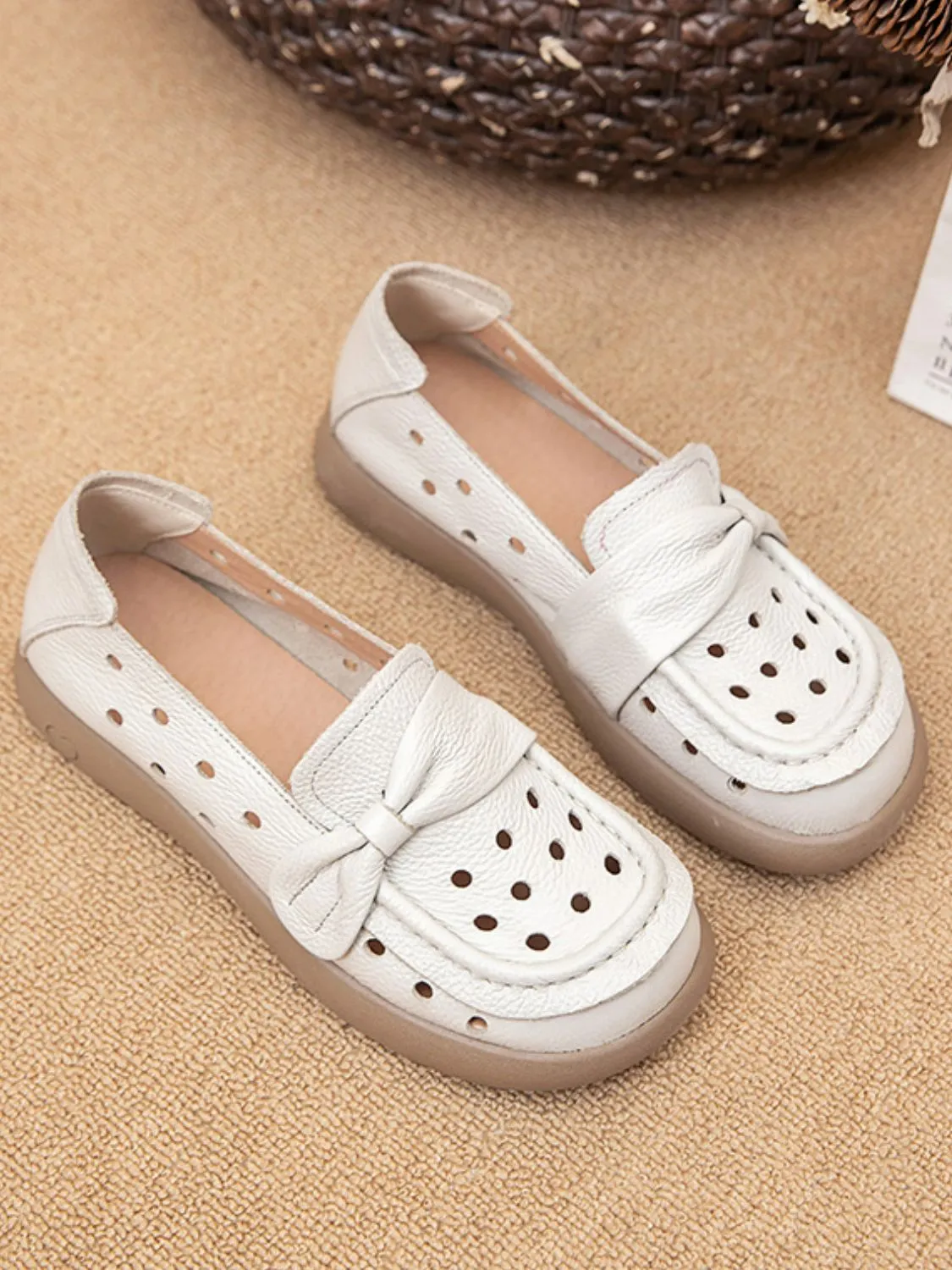Bow Eyelet Round Toe Flat Loafers