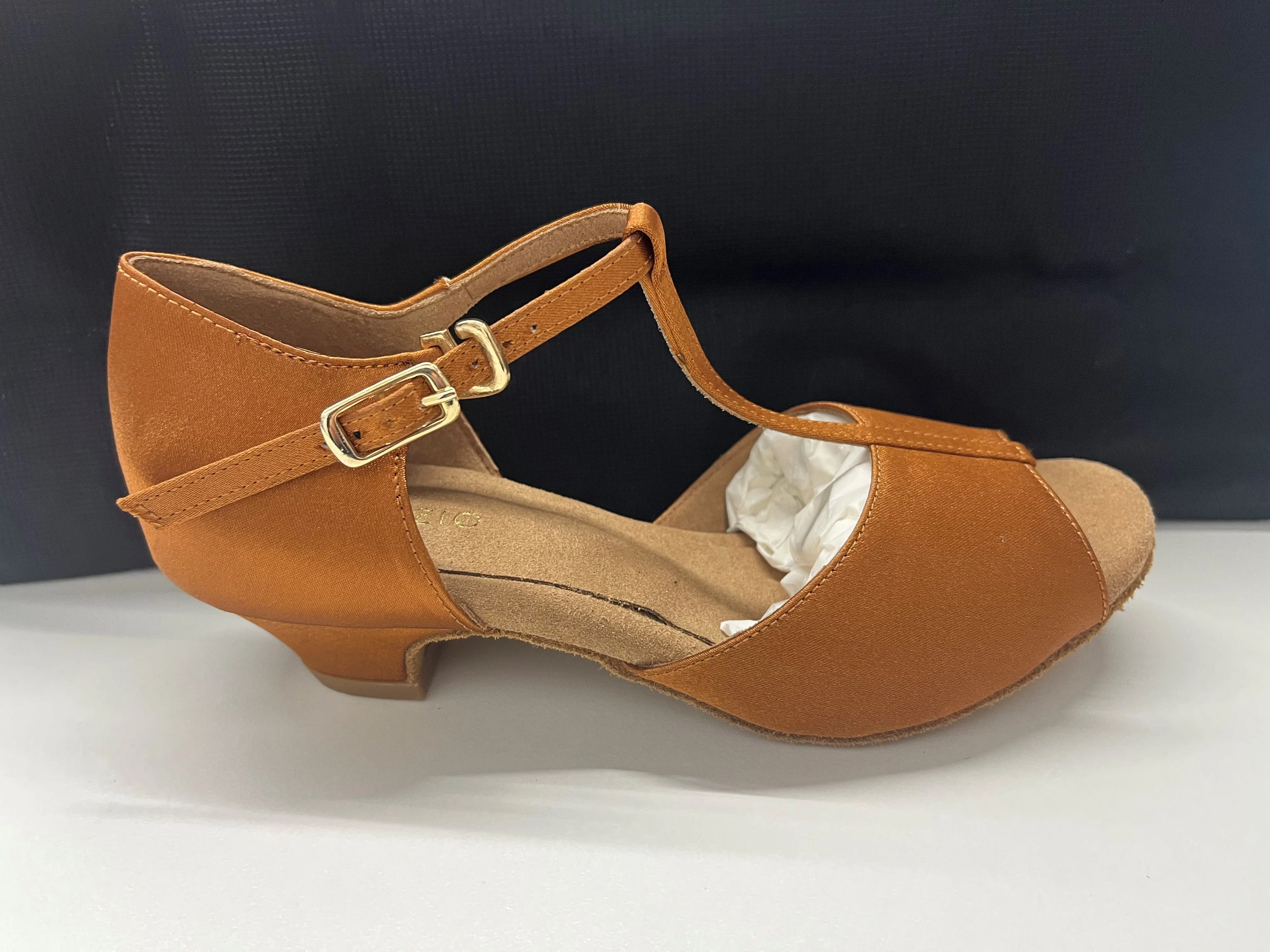 CAPEZIO GIRLS ISABELLA 1" BALLROOM SHOE SILVER/CIN