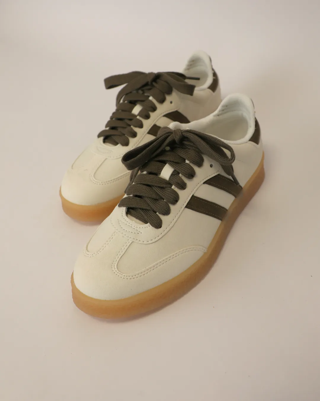CHRISTI - OFF WHITE