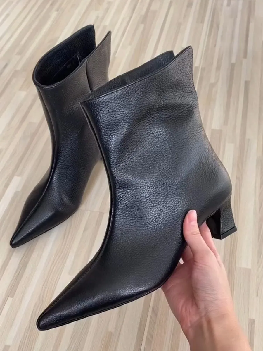Classic All-match Pointed Toe Ankle Boots