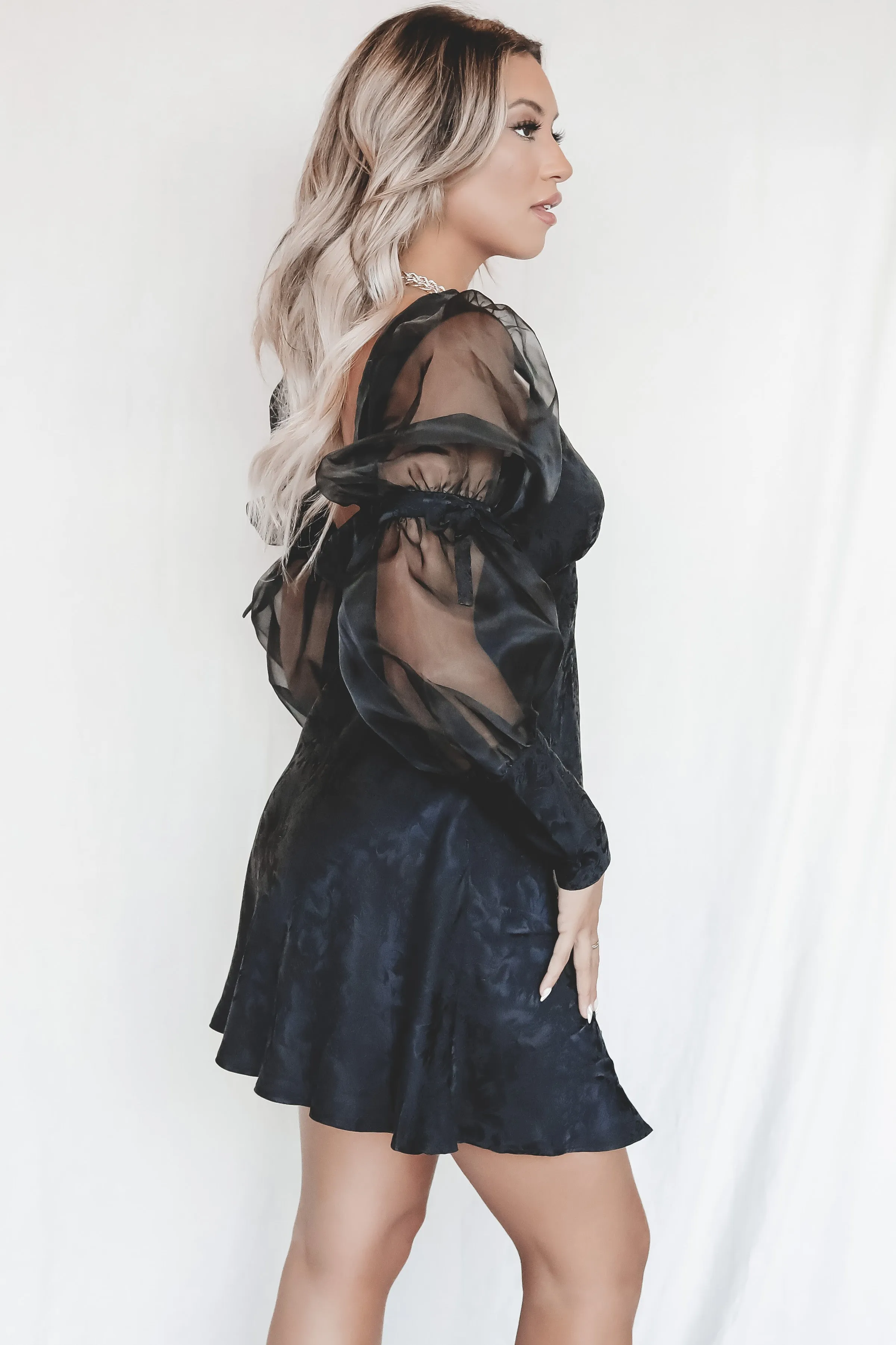 DEAL FOR LOVE & LEMONS Gabrielle Puff Sleeve Mini Dress