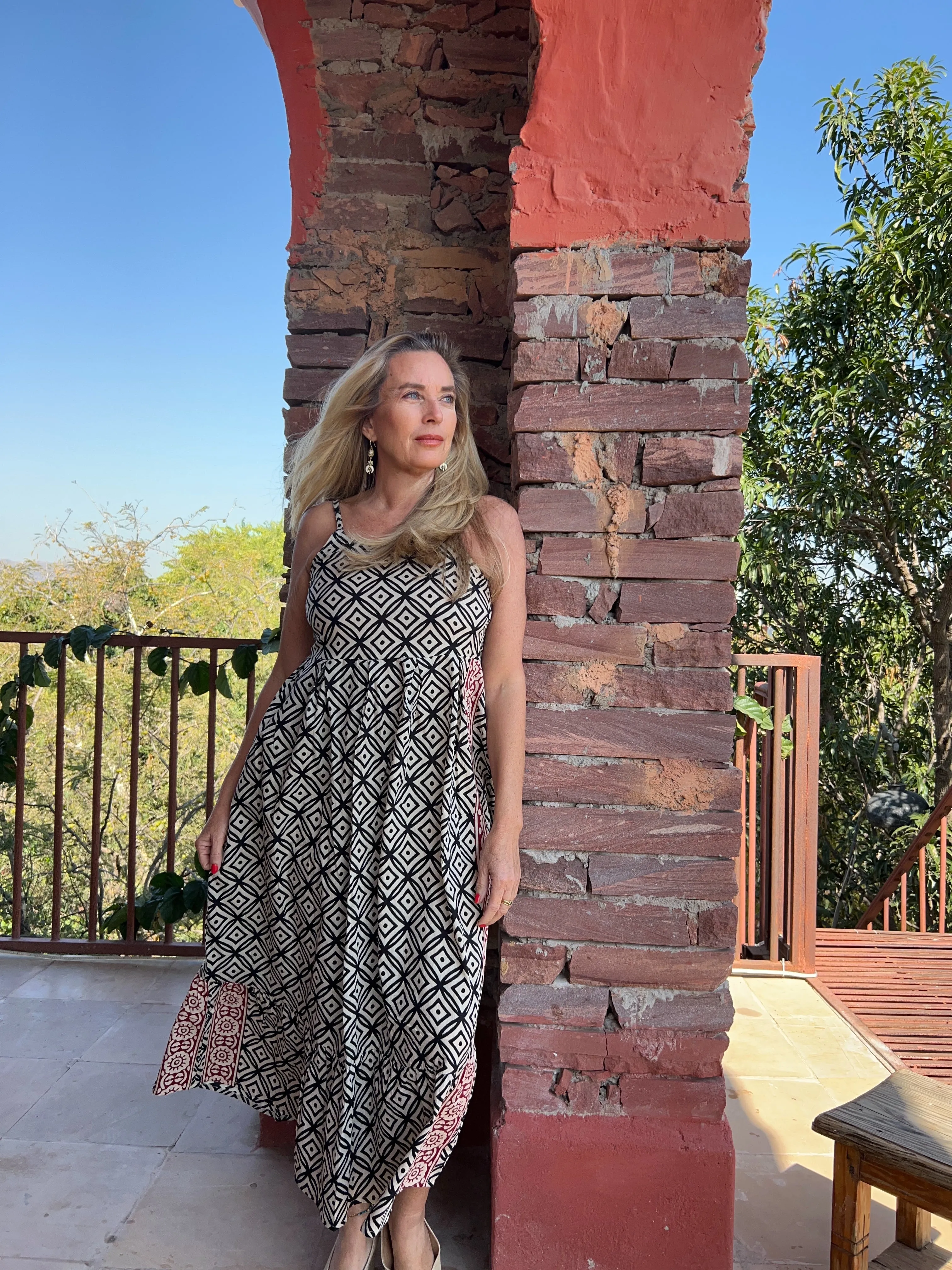 Elastic dress dessert