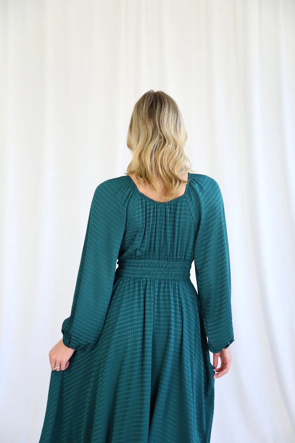 Emerald Green 3D fabric Evening Style Midi Dress