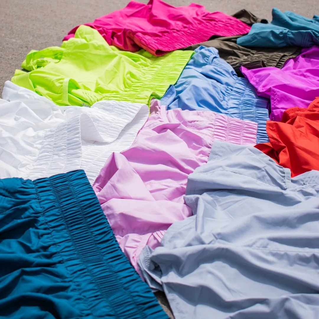 Get your flirt on Short in Amaranth