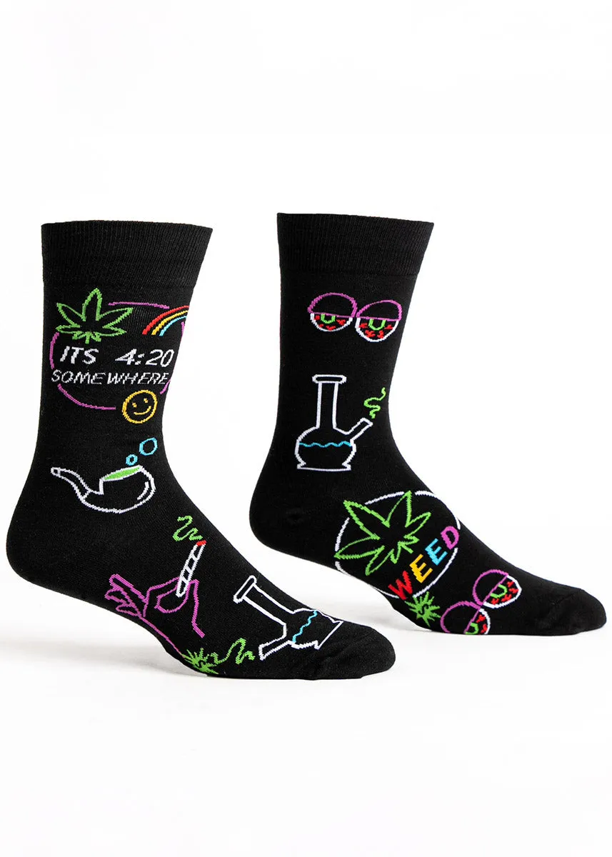 It's 4:20 Somewhere Men's Socks