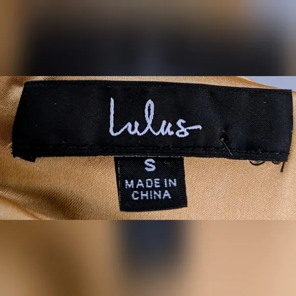 Lulu's • Radiant Arrival Shiny Gold Organza Tiered Tie-Strap Maxi Dress NWOT