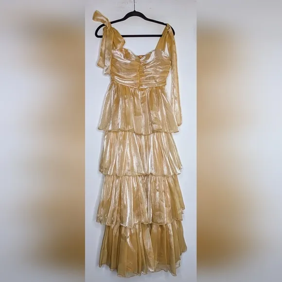 Lulu's • Radiant Arrival Shiny Gold Organza Tiered Tie-Strap Maxi Dress NWOT