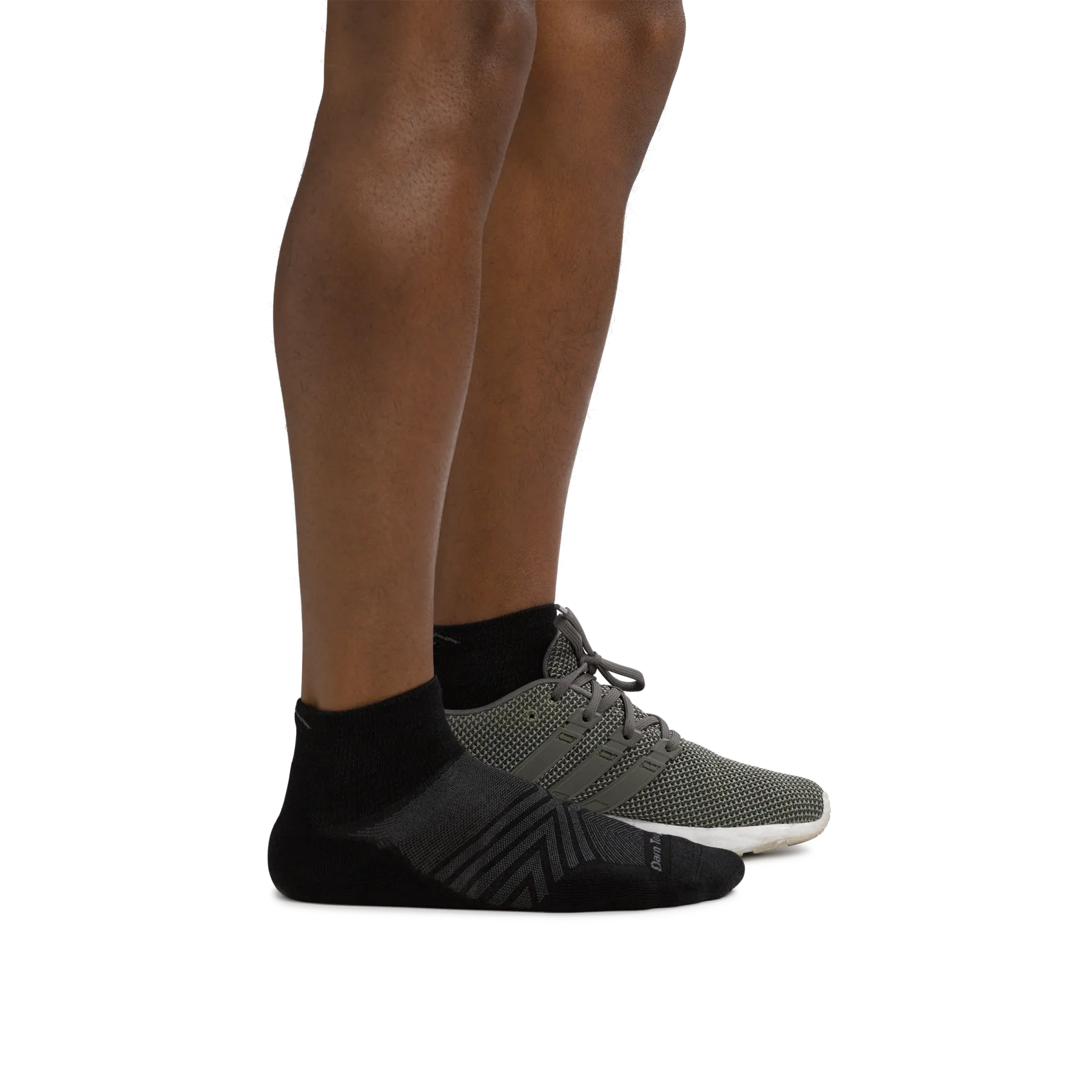 Men's Coolmax® Run Quarter Ultra-Lightweight Running Sock- 1055