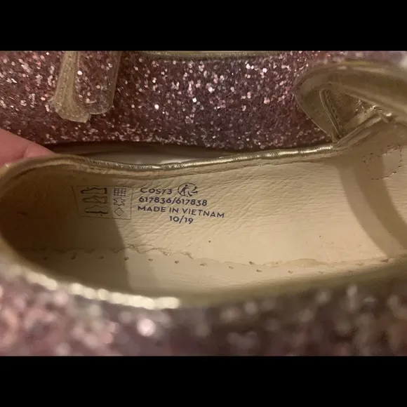 Mini Boden 🆕 Pink Ombré Glitter Mary Janes