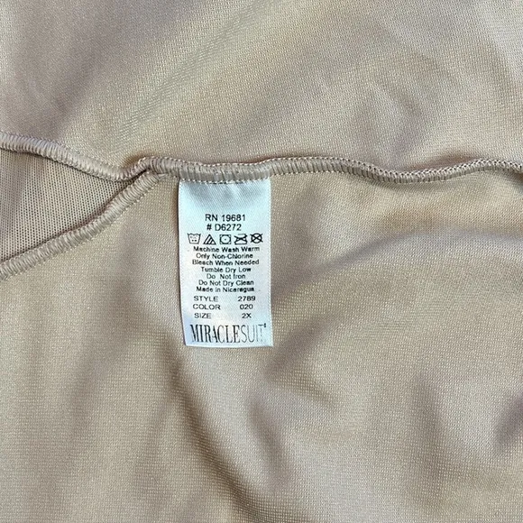 MiracleSuit Women's Extra Firm Tummy-Control Sheer Trim Thigh Slimmer