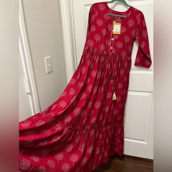 NWT Printed Party Wear Kurti in Wine Maroon Rayon Dress Size 40