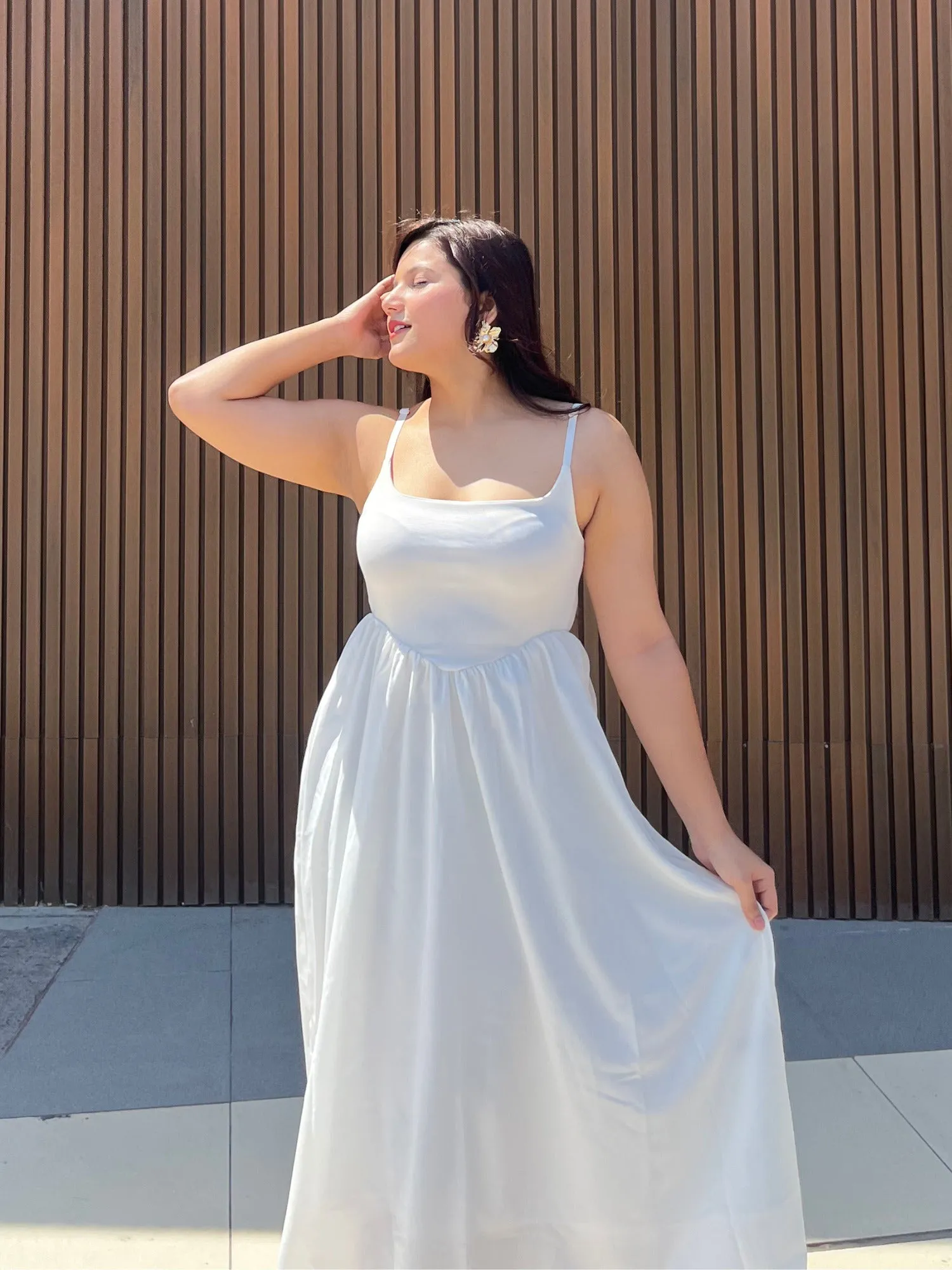 Pointed Waistline Dress