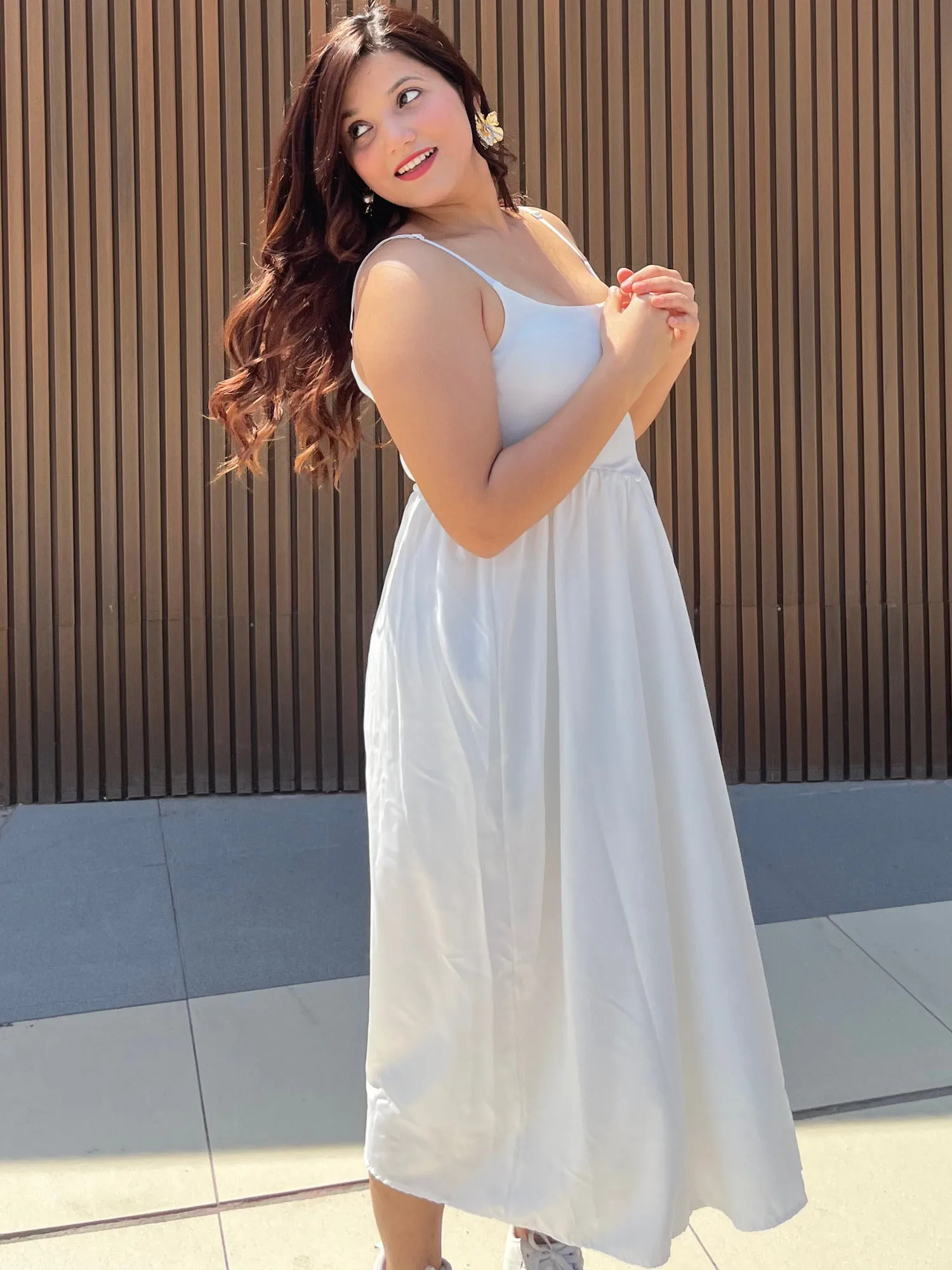 Pointed Waistline Dress