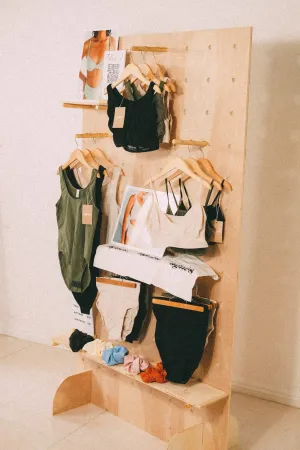 Portable display Pegboard PB-1