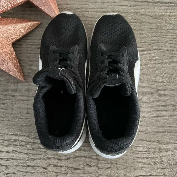 Puma black Youth 3