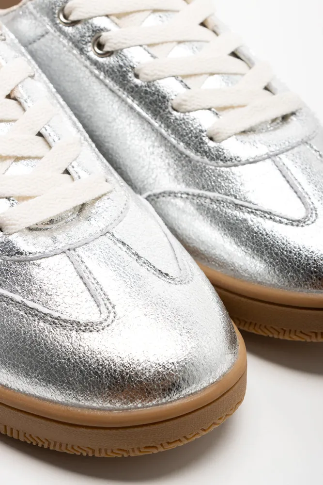 Retro Sneakers Silver