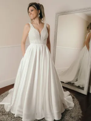 Sexy Backless V Neck A-line Custom Wedding Dresses Online, WDY0219