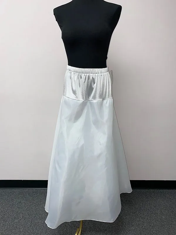 Size M YM217 White Slip
