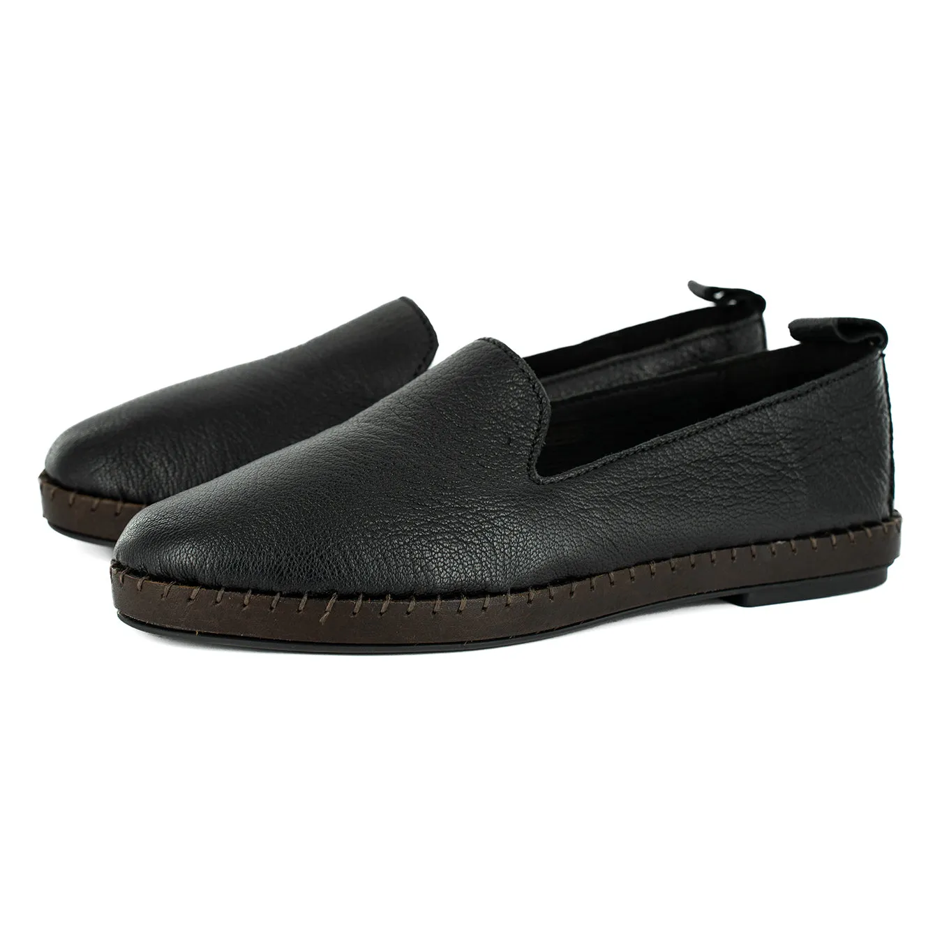 Solwezi : Ladies Leather Shoe in Black Cayak