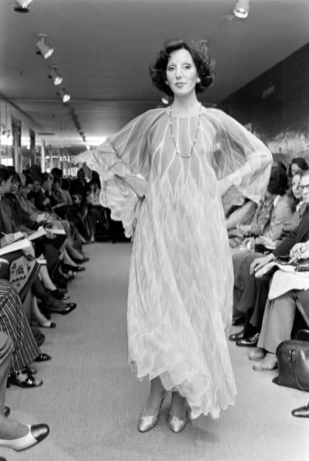 Spring 1975 Petal Hem Oscar De La Renta Dress