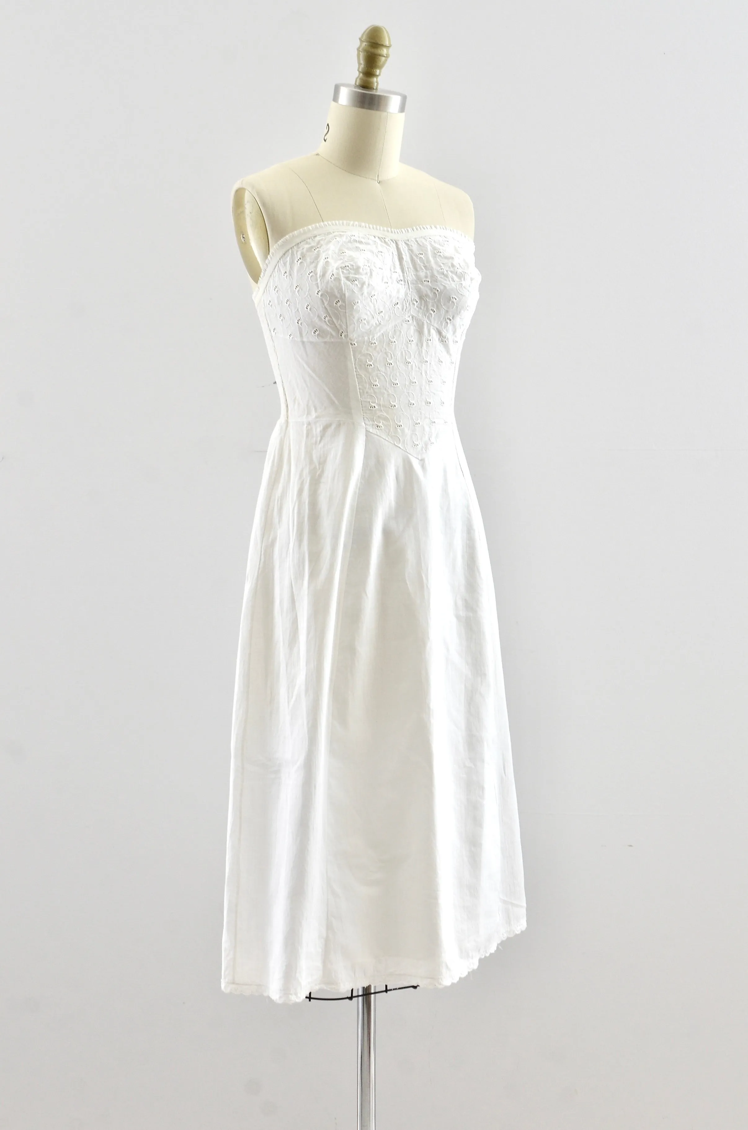 Vintage 1950s Strapless Cotton Slip