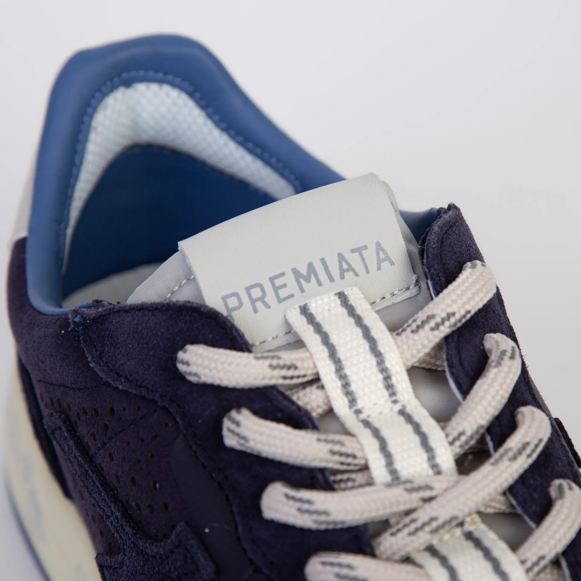 WHITE PREMIATA SNEAKERS NOUS 7222