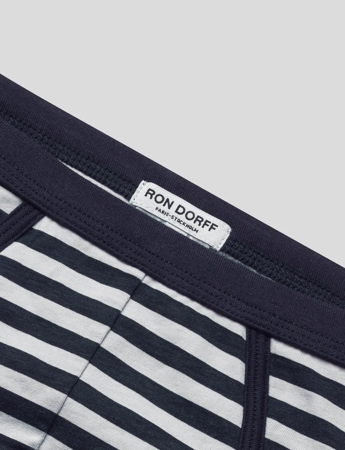 Y-Front Briefs w. Stripes: Navy/White