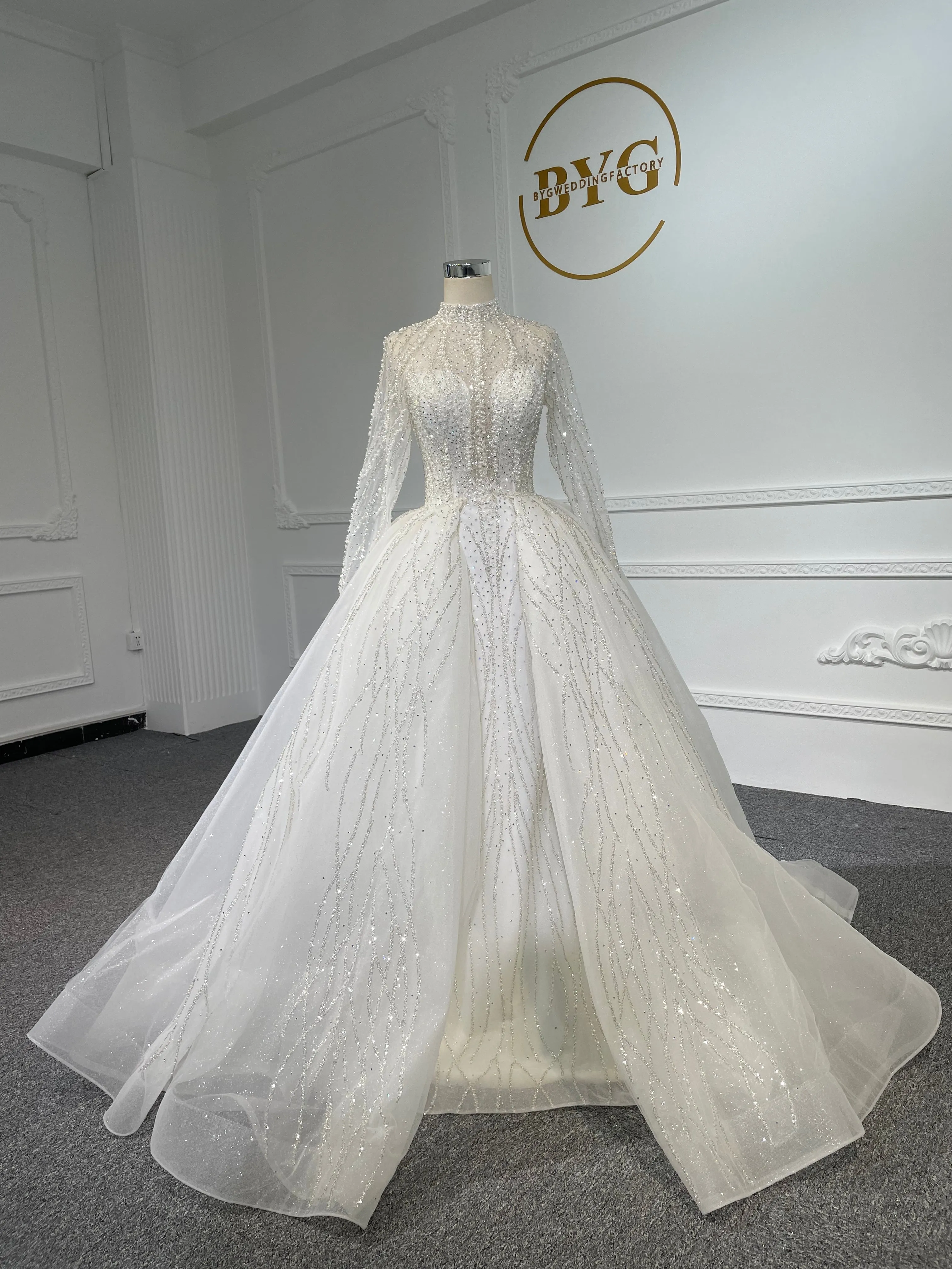 Z037- BYG Shiny stone with pearl beading mermaid wedding dress with detachable train
