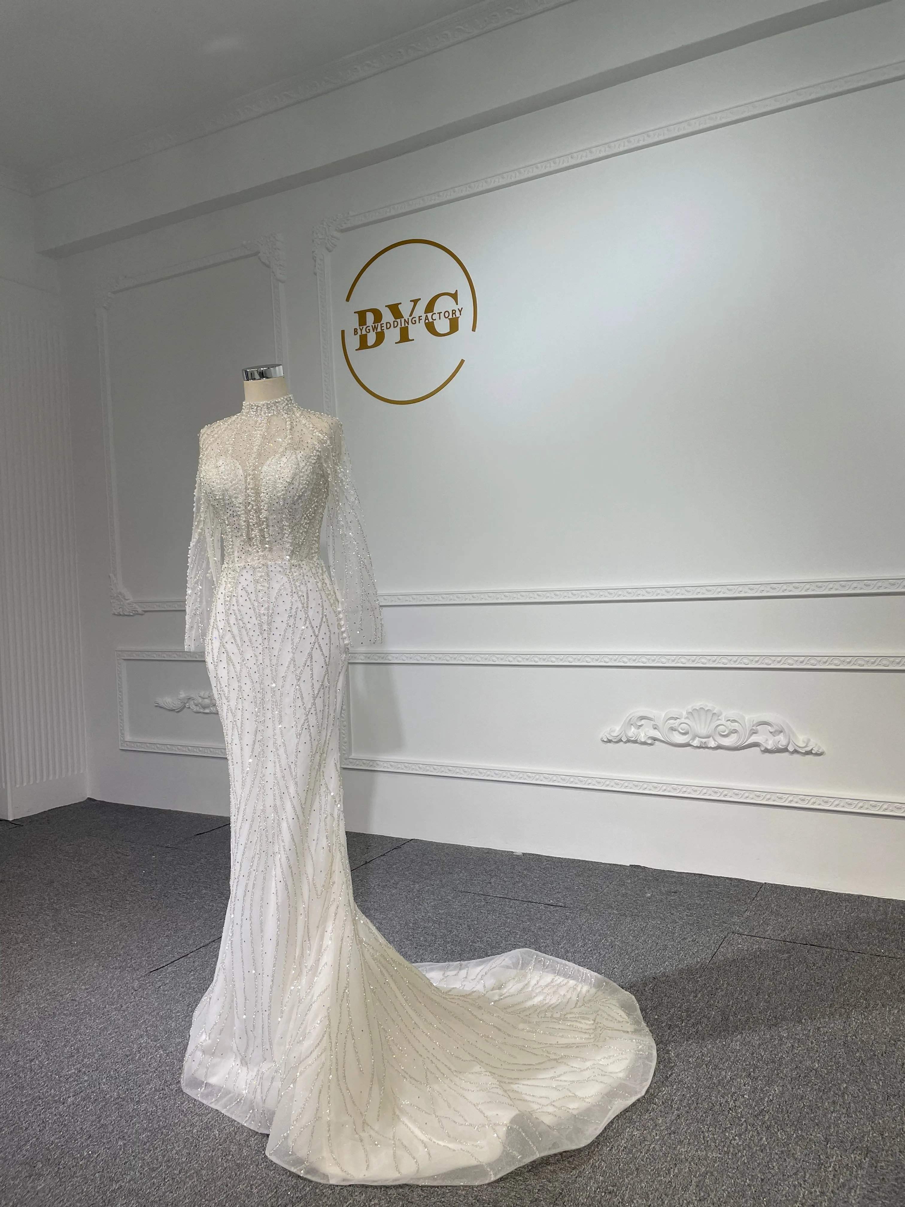 Z037- BYG Shiny stone with pearl beading mermaid wedding dress with detachable train